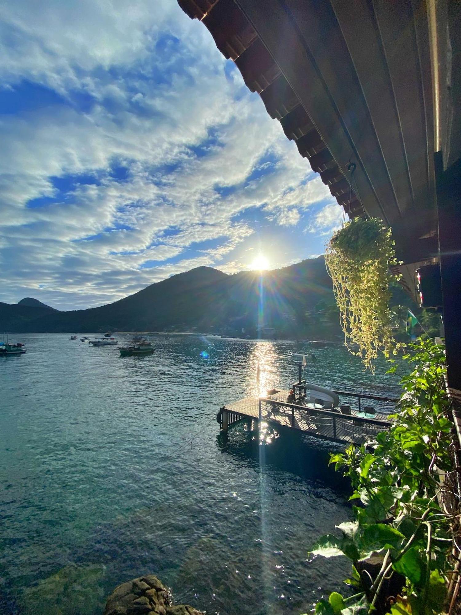 Pousada Conves - Ilha Grande Praia de Araçatiba エクステリア 写真